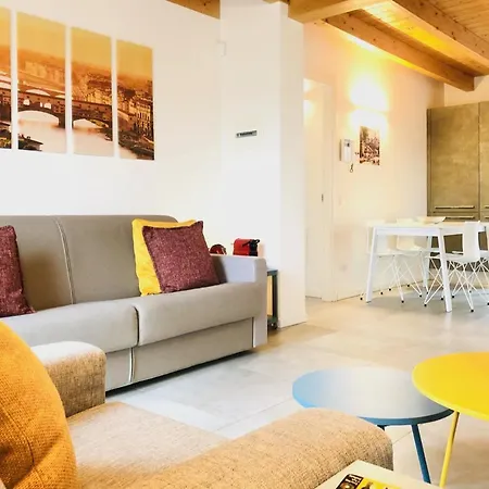 شقة Stepandgo Navigli *