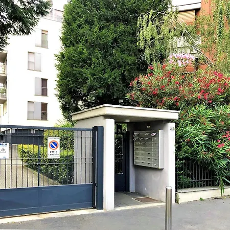 شقة Stepandgo Navigli *