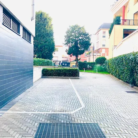 شقة Stepandgo Navigli *