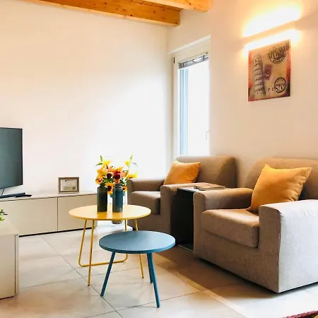 Stepandgo Navigli Apartment