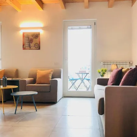 Stepandgo Navigli Apartment